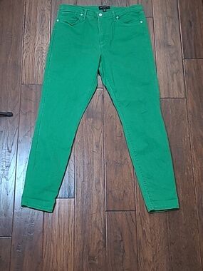 Banana Republic Factory Bright Green Skinny Jeans size 31/12